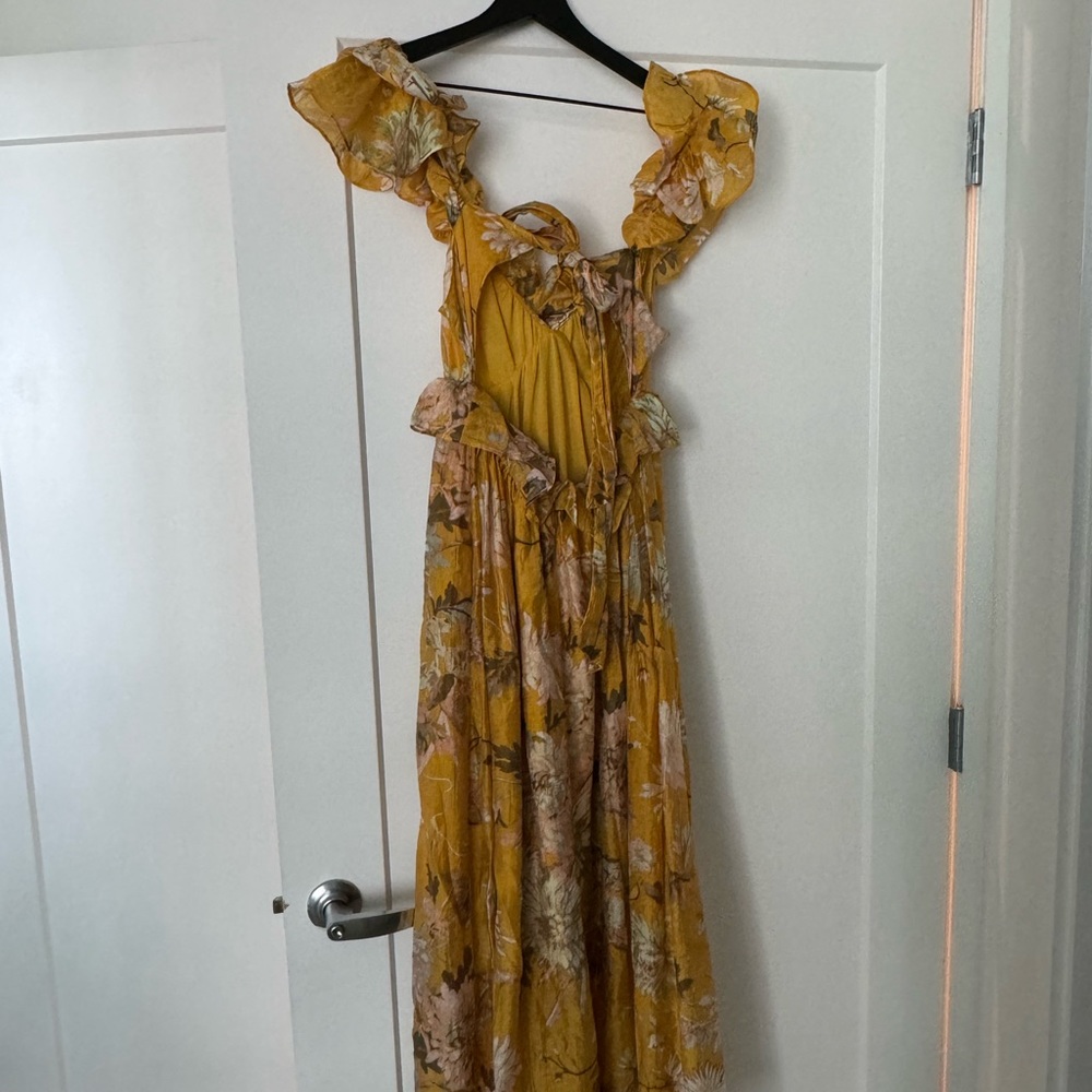 H&M Lyocell-blend Ruffled Dress. Size small - Picture 4 of 7